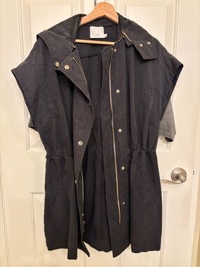 Vince Black Hooded Short-Sleeve Utility Jacket